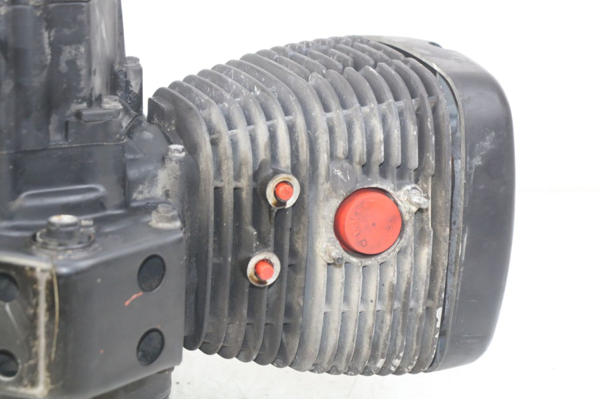 photo de MOTOR DAELIM VL DAYSTAR 125 (2000 - 2011) - Andere kijkhoek