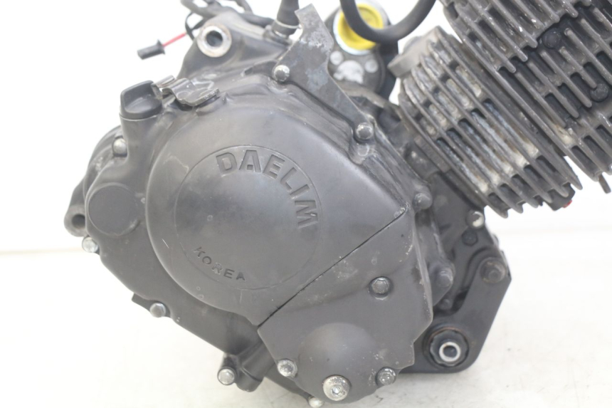 photo de MOTOR DAELIM VL DAYSTAR 125 (2000 - 2011) - Overzicht