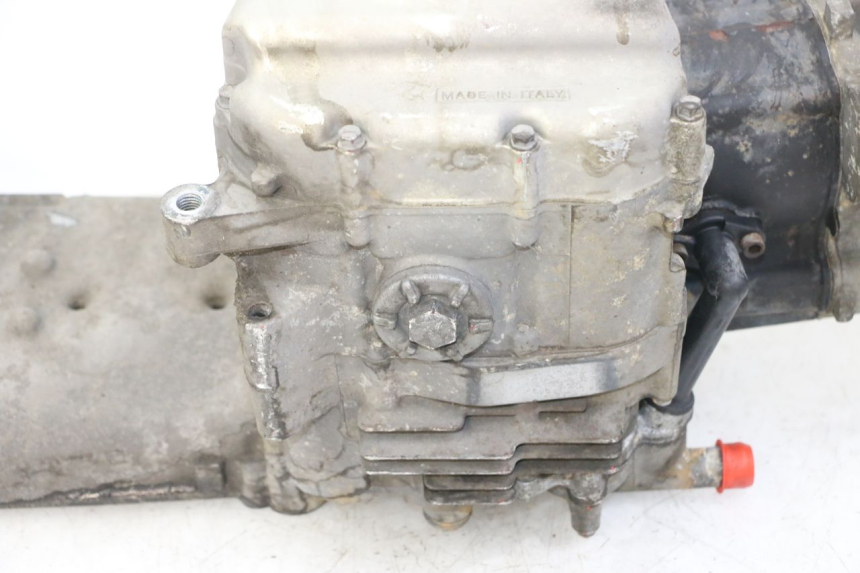 photo de MOTOR YAMAHA X-MAX XMAX ABS 250 (2010 - 2014) - Technische close-up