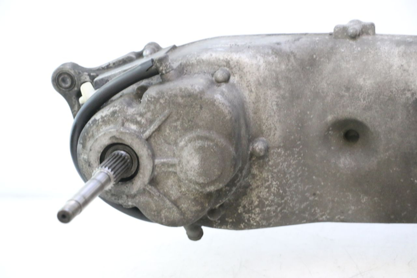 photo de MOTOR YAMAHA XMAX X-MAX 125 (2006 - 2009) - Alternatieve hoek