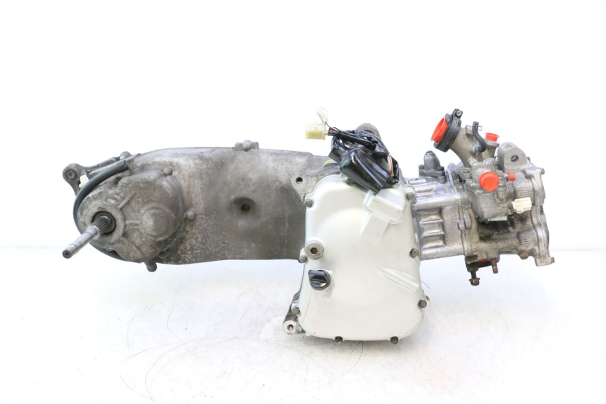 photo de MOTOR YAMAHA XMAX X-MAX 125 (2006 - 2009) - Profielaanzicht