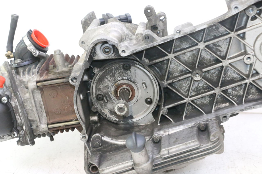 photo de MOTOR PIAGGIO X8 STREET 125 (2006 - 2007) - Zoom op gebruiksstaat