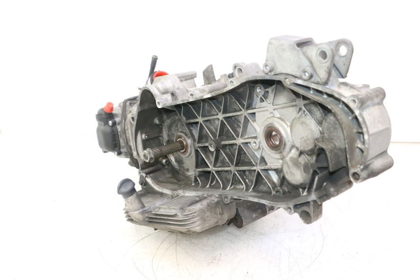 photo de MOTOR PIAGGIO X8 STREET 125 (2006 - 2007) - Technische close-up