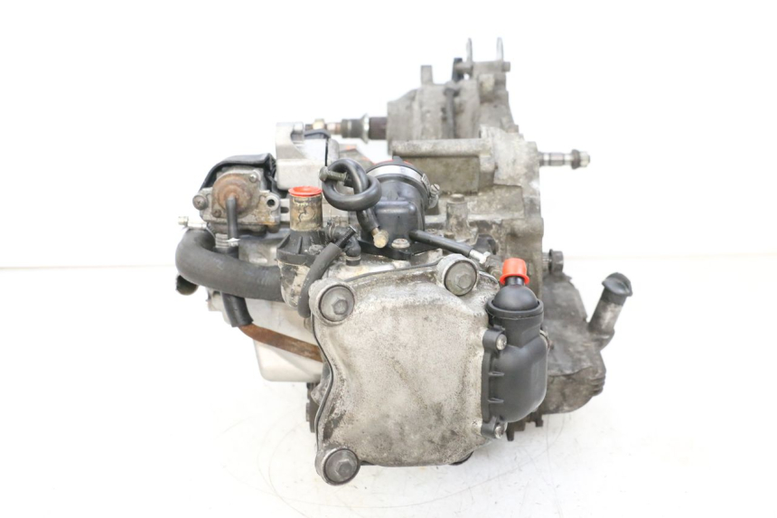 photo de MOTOR PIAGGIO X8 125 (2004 - 2007) - Hoofdaanzicht