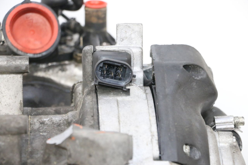 photo de MOTOR PIAGGIO X8 125 (2004 - 2007) - Gecontroleerd onderdeel