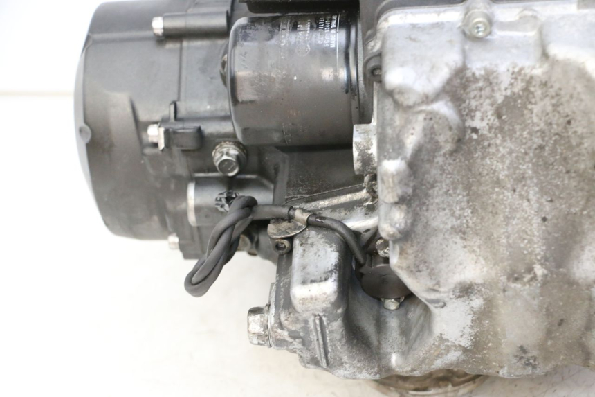 photo de MOTOR YAMAHA XJ6 ABS 600 (2008 - 2016) - Zoom op gebruiksstaat