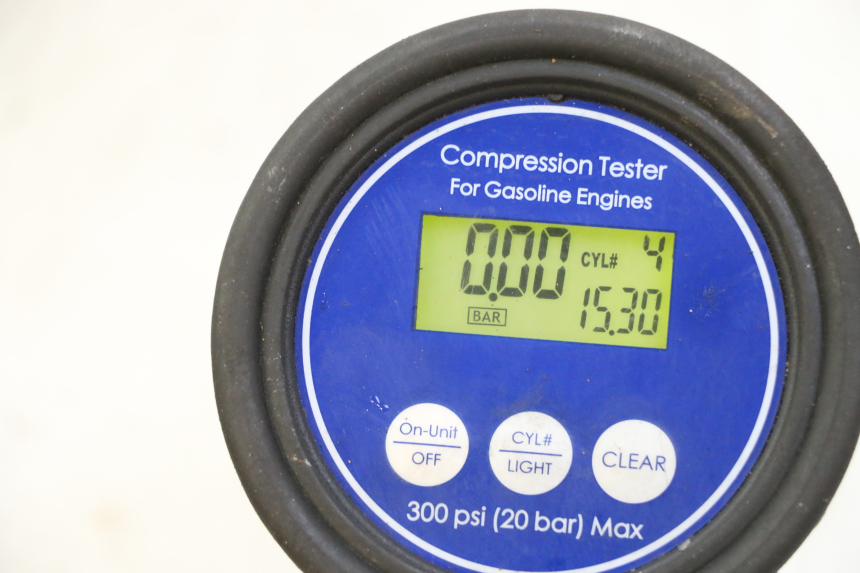 photo de MOTOR YAMAHA XJ6 ABS 600 (2008 - 2016) - Markeringen en referenties