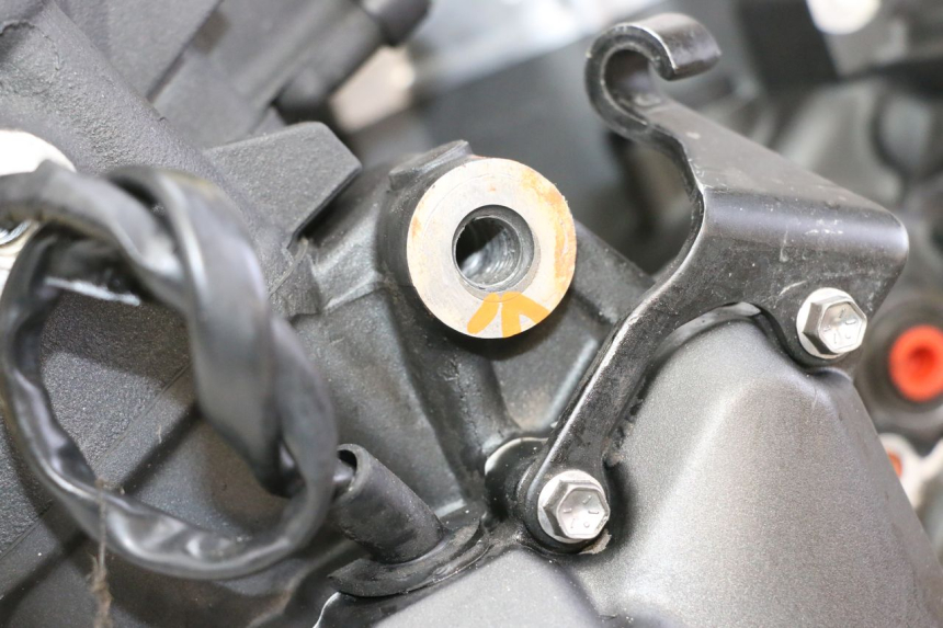 photo de MOTOR YAMAHA XJ6 ABS 600 (2008 - 2016) - Bevestigingspunten