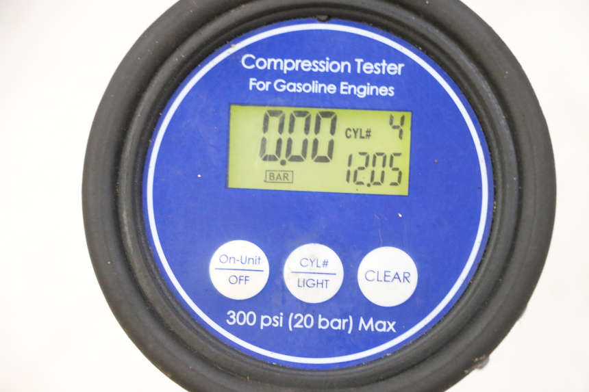 photo de MOTOR YAMAHA XJN DIVERSION 600 (2000 - 2003) - Zoom op componenten