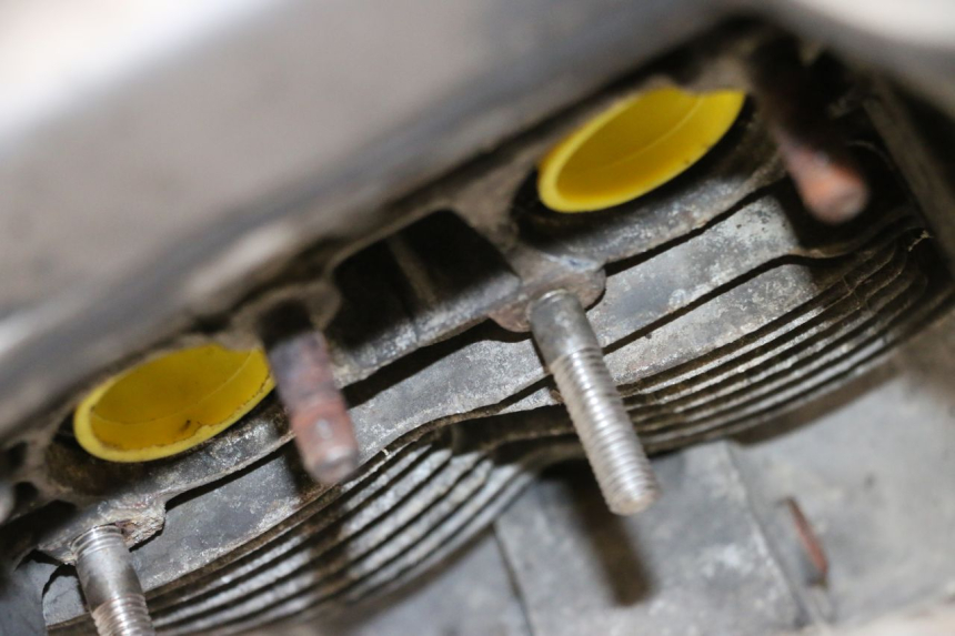 photo de MOTOR YAMAHA XJN DIVERSION 600 (2000 - 2003) - Gecontroleerd onderdeel