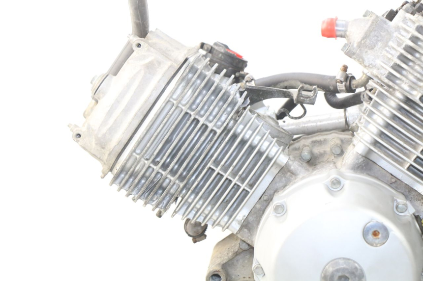 photo de MOTOR HONDA XLV VARADERO 125 (2000 - 2006) - Staat van het oppervlak