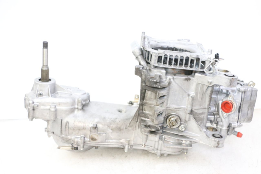 photo de MOTOR YAMAHA XMAX X-MAX 125 (2021 - 2025) - Andere kijkhoek