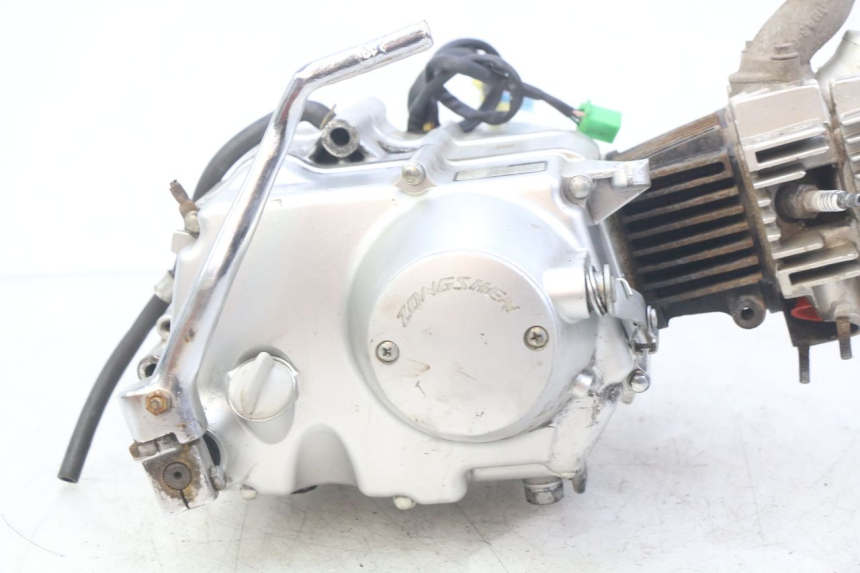 photo de MOTOR ZHEJIANG XMOTOS XB-81 50 - Productaanzicht