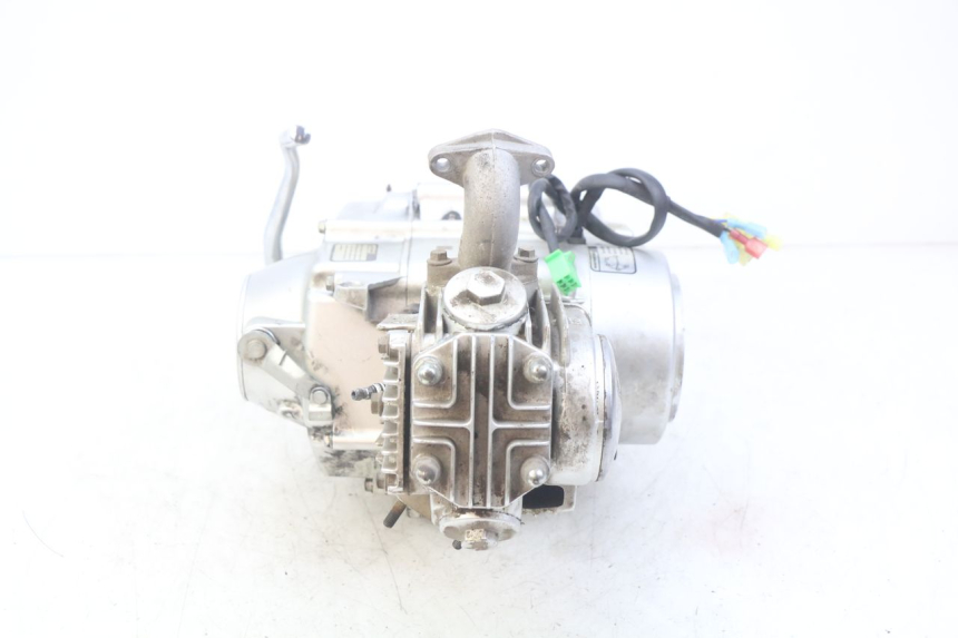 photo de MOTOR ZHEJIANG XMOTOS XB-81 50 - Markeringen en referenties