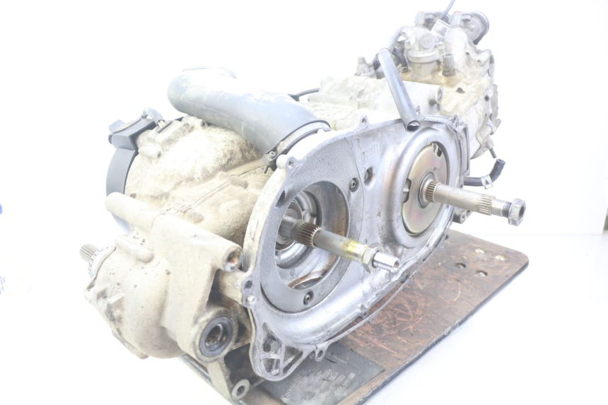 photo de MOTOR YAMAHA XP T-MAX TMAX ABS 500 (2004 - 2007) - Detailaanzicht