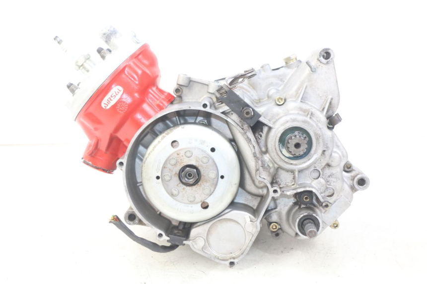 photo de MOTOR PEUGEOT XP6 50 (1997 - 2003) - Hoofdaanzicht