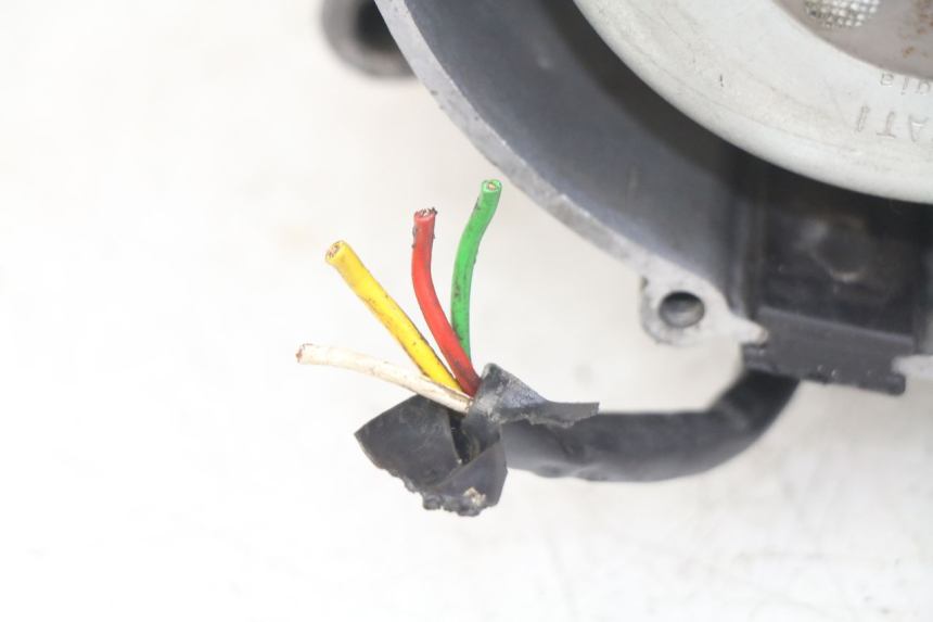 photo de MOTOR PEUGEOT XP6 50 (1997 - 2003) - Profielaanzicht