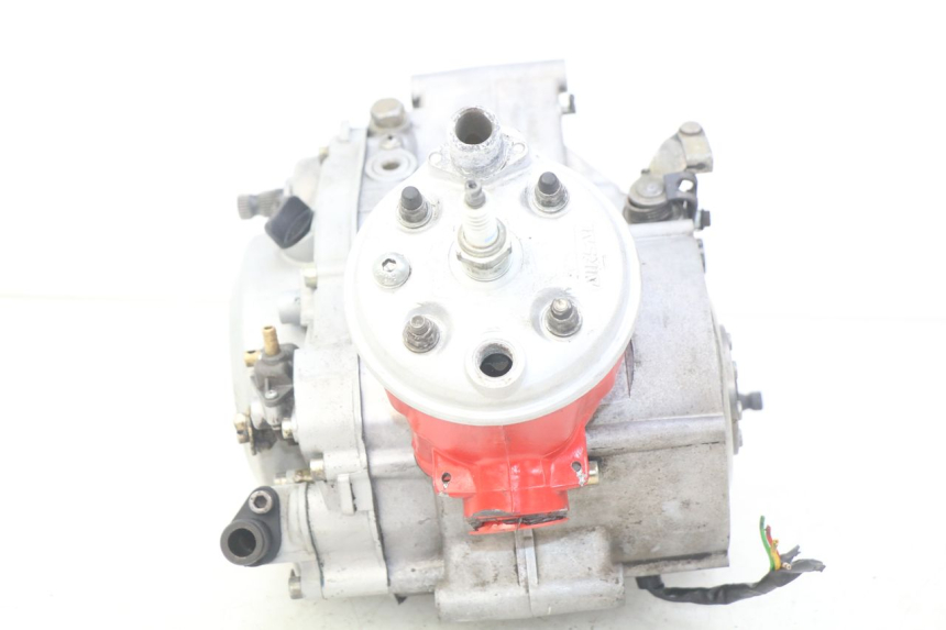 photo de MOTOR PEUGEOT XP6 50 (1997 - 2003) - Bevestigingspunten