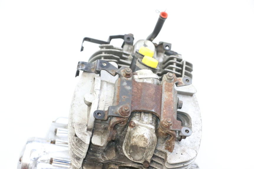 photo de MOTOR YAMAHA XVS DRAG STAR DRAGSTAR 650 (1997 - 2007) - Focus op structuur