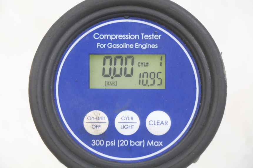 photo de MOTOR YAMAHA YP MAJESTY 125 (2007 - 2010) - Profielaanzicht