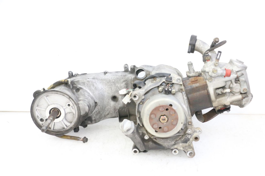 photo de MOTOR YAMAHA YP MAJESTY 125 (2002 - 2006) - Zoom op componenten