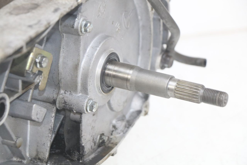 photo de MOTOR YIYING YY125T 125 (2006 - 2014) - Detailaanzicht