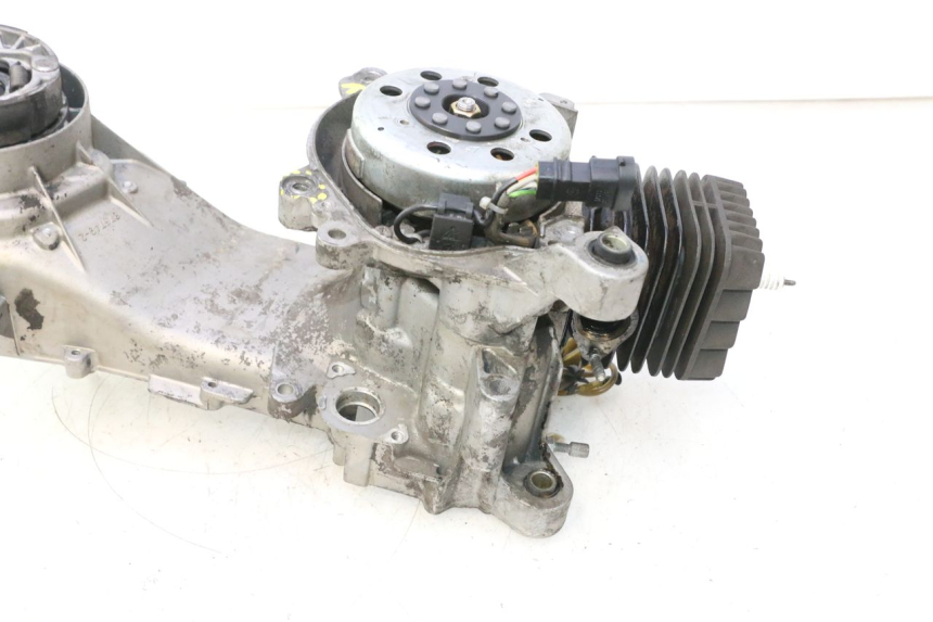 photo de MOTOR PIAGGIO ZIP 2T 50 (2009 - 2019) - Detail van het onderdeel