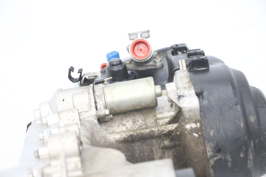 photo de MOTOR PIAGGIO ZIP 4T 50 (2018 - 2020) - Bevestigingspunten