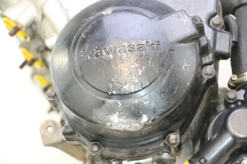 photo de MOTOR KAWASAKI ZX-6R ZX6R 600 (1995 - 1997) - Bevestigingspunten