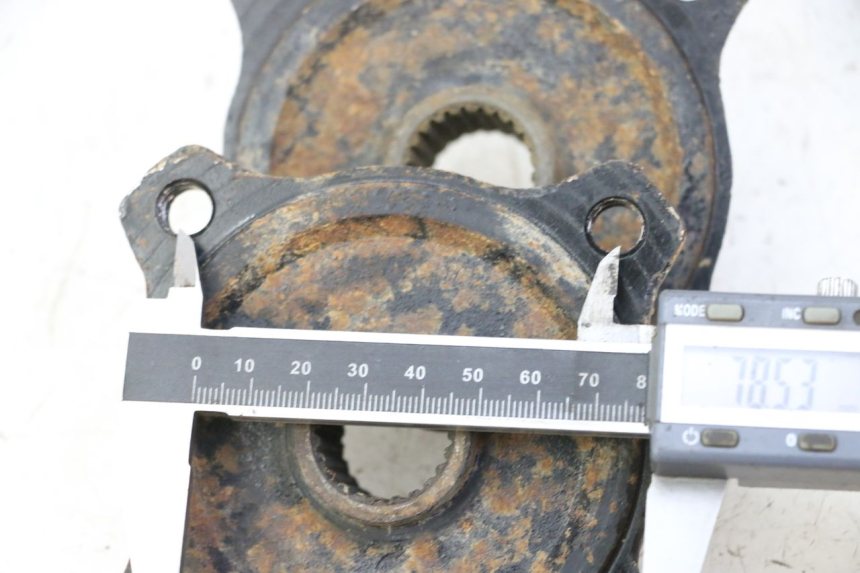 photo de ACHTERWIELNAF KEROX BAZOOKA 110 - Technische close-up