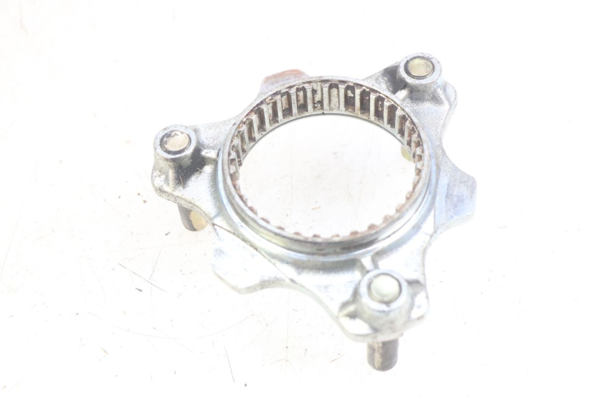 photo de ACHTERWIELNAF SUZUKI BURGMAN 650 (2002 - 2004) - Detail van het onderdeel