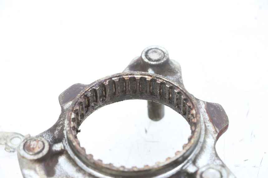 photo de ACHTERWIELNAF SUZUKI BURGMAN 650 (2013 - 2020) - Zoom op gebruiksstaat