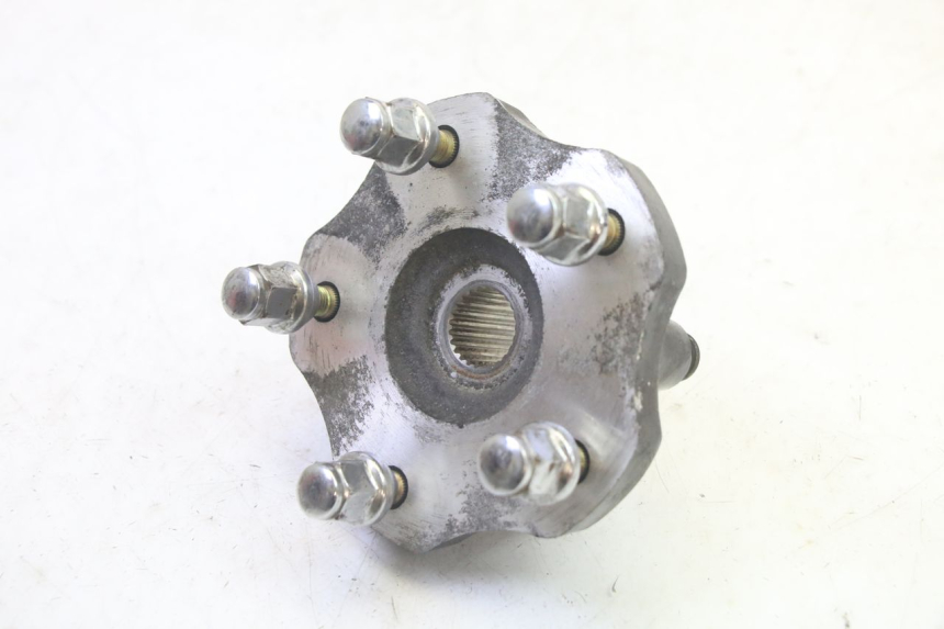 photo de ACHTERWIELNAF SYM FIDDLE 3 III 125 (2014 - 2020) - Bevestigingspunten