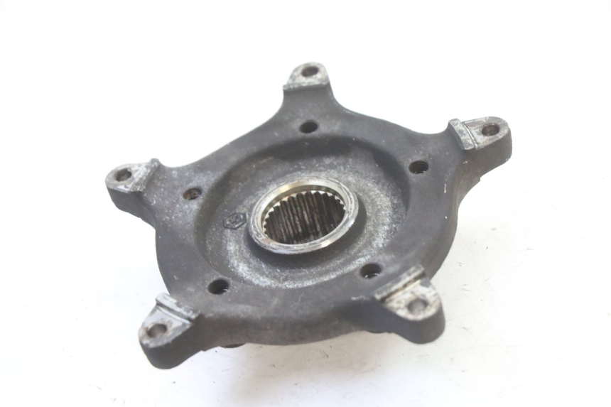 photo de ACHTERWIELNAF GILERA NEXUS 125 (2009 - 2013) - Detail van het onderdeel