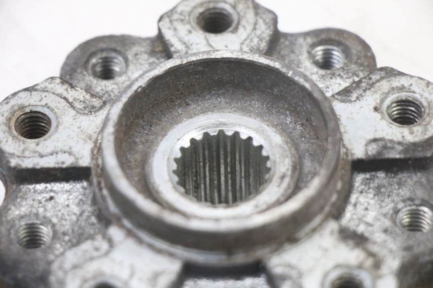 photo de ACHTERWIELNAF PEUGEOT SPEEDFIGHT 3 LC 2T 50 (2009 - 2015) - Zoom op gebruiksstaat