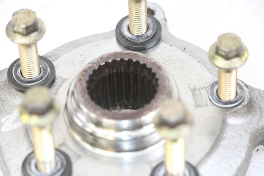 photo de ACHTERWIELNAF PIAGGIO BEVERLY 125 (1998 - 2005) - Andere kijkhoek