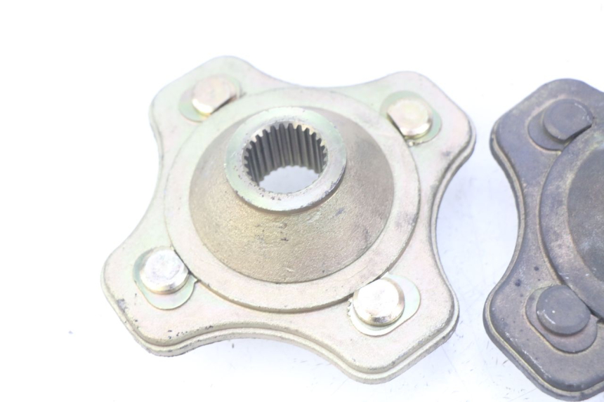 photo de ACHTERWIELNAF SPY RACING F3 350 (2015 - 2022) - Zoom op gebruiksstaat