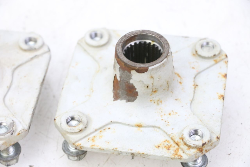 photo de ACHTERWIELNAF HYTRACK S 150 (2003 - 2011) - Zoom op gebruiksstaat