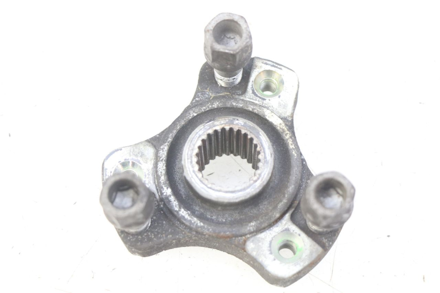 photo de ACHTERWIELNAF PEUGEOT SATELIS COMPRESSOR K15 125 (2006 - 2009) - Zoom op gebruiksstaat