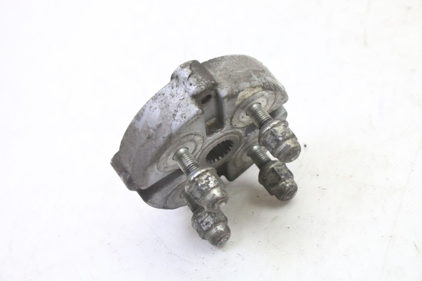 photo de ACHTERWIELNAF HONDA X8R 50 (1998 - 2003) - Bevestigingspunten