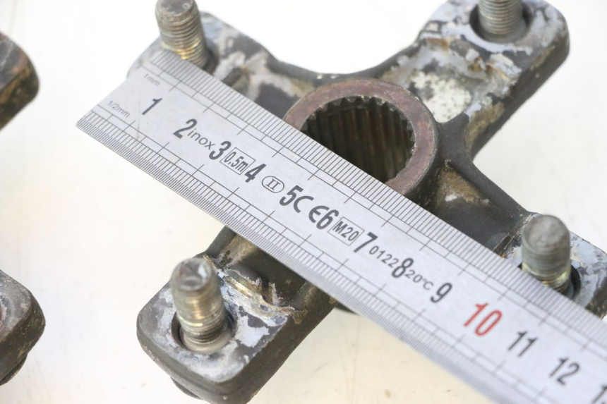 photo de ACHTERWIELNAFEL SMC XROAD 150 - Andere kijkhoek