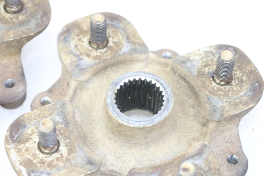 photo de ACHTERWIELNAF YAMAHA YFM GRIZZLY 550 (2008 - 2015) - Overzicht