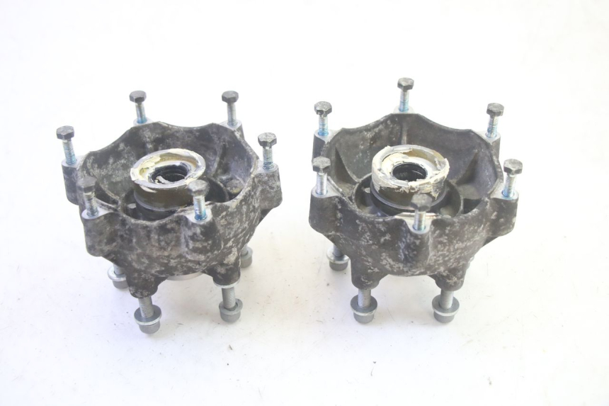 photo de VOORWIELNAAF PIAGGIO MP3 HPE 350 (2018 - 2020) - Hoofdaanzicht