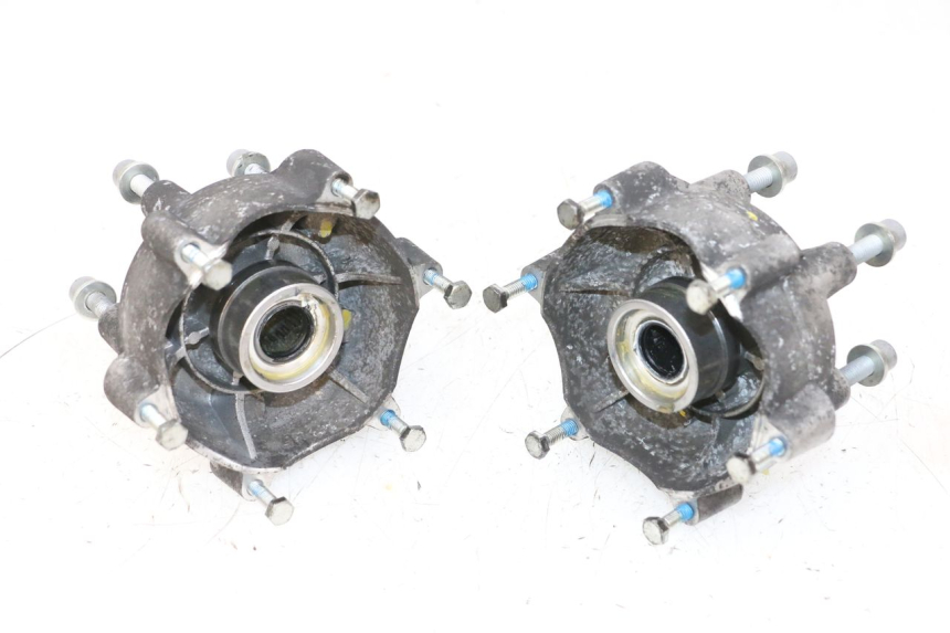 photo de VOORWIELNAAF PIAGGIO MP3 HPE 300 (2019 - 2026) - Hoofdaanzicht