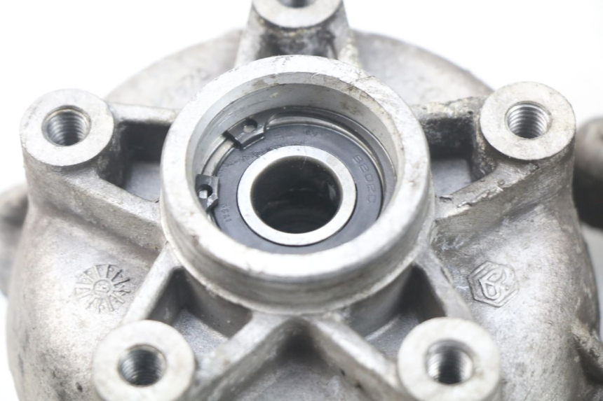 photo de VOORWIELNAAF PIAGGIO MP3 125 (2006 - 2014) - Zoom op gebruiksstaat