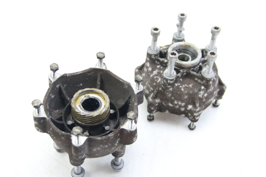 photo de VOORWIELNAAF PIAGGIO MP3 125 (2006 - 2014) - Hoofdaanzicht