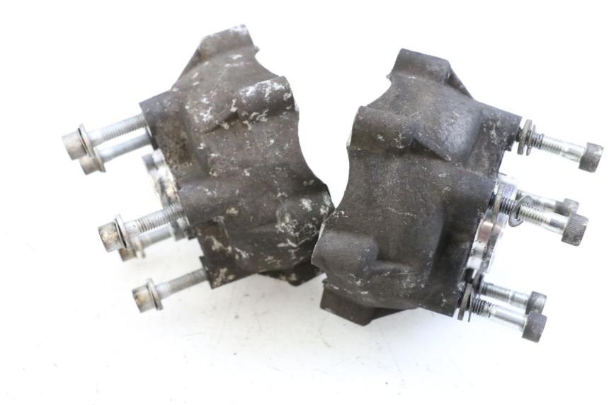 photo de VOORWIELNAAF PIAGGIO MP3 125 (2006 - 2014) - Detail van het onderdeel