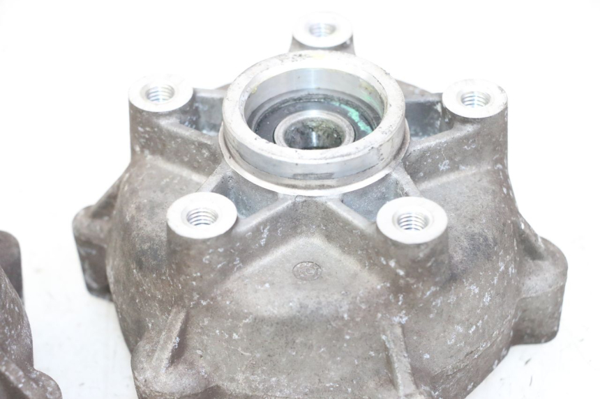 photo de VOORWIELNAAF PIAGGIO MP3 500 (2014 - 2017) - Bevestigingspunten