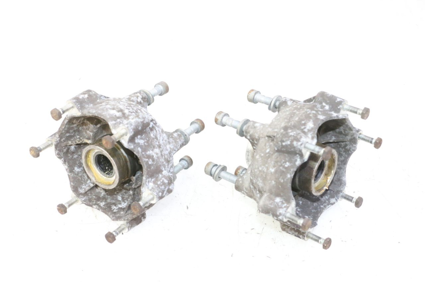 photo de VOORWIELNAAF PIAGGIO MP3 RL 250 (2006 - 2010) - Detail van het onderdeel