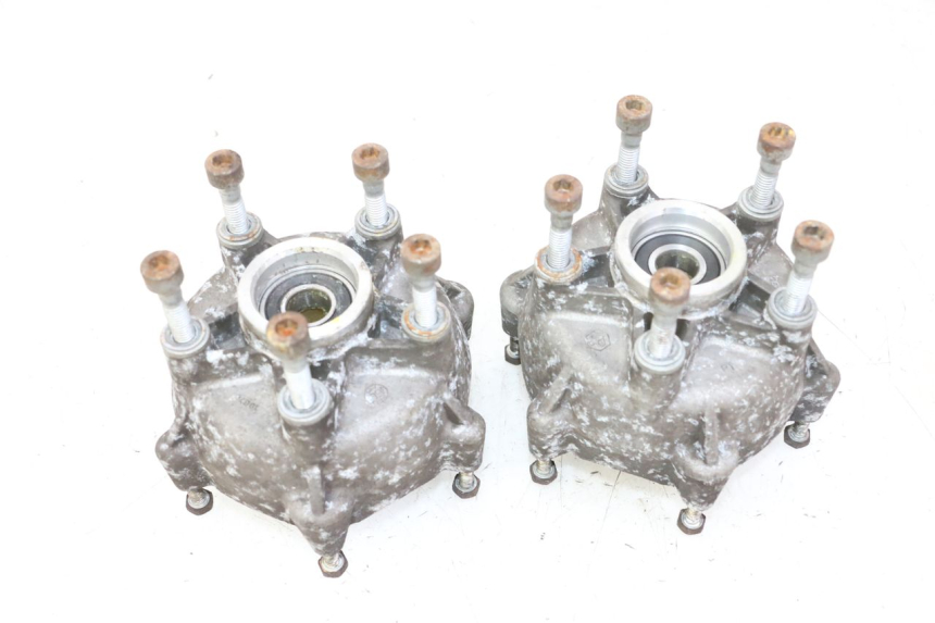 photo de VOORWIELNAAF PIAGGIO MP3 RL 250 (2006 - 2010) - Overzicht